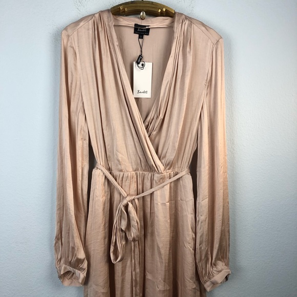 Bardot • Miranda Pink Satin Long Sleeve Wrap Dress - Picture 4 of 8